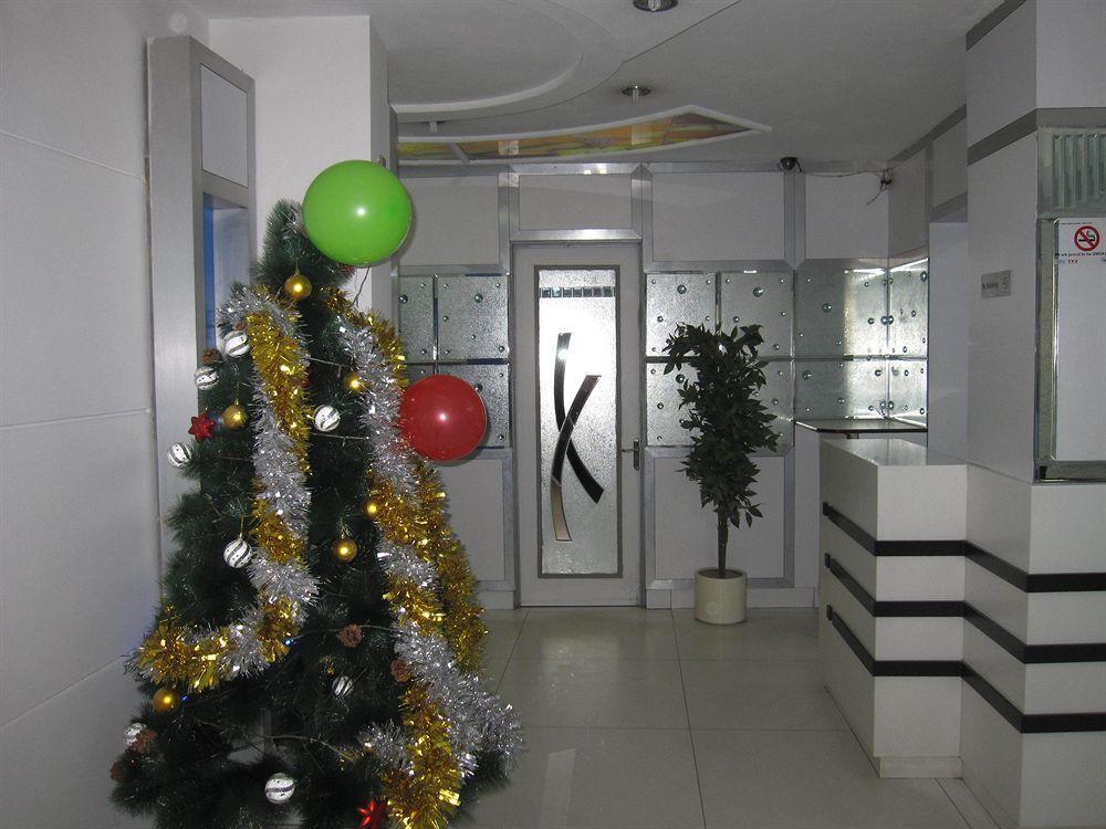 ניו דלהי Hotel Kwality מראה חיצוני תמונה