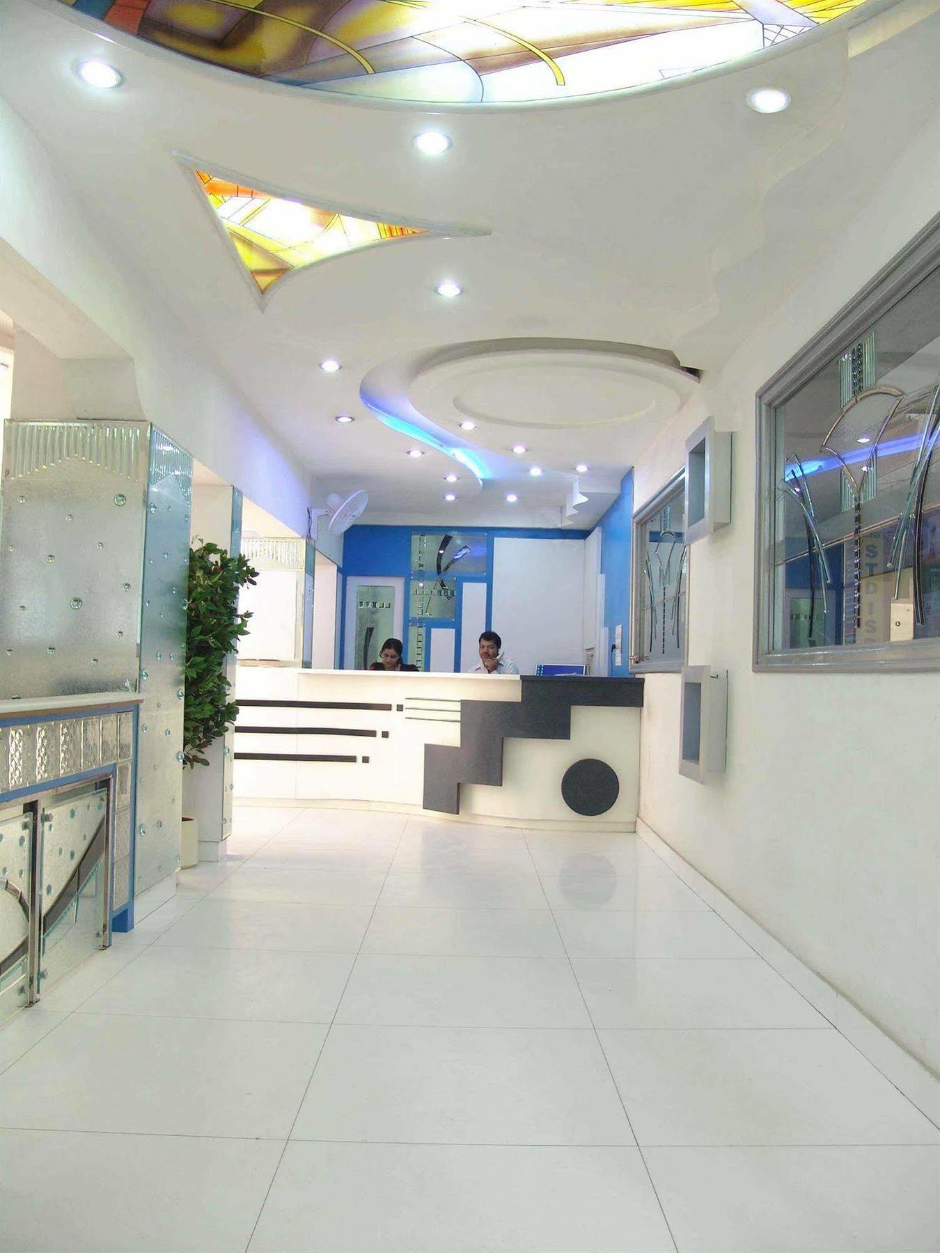 ניו דלהי Hotel Kwality מראה חיצוני תמונה