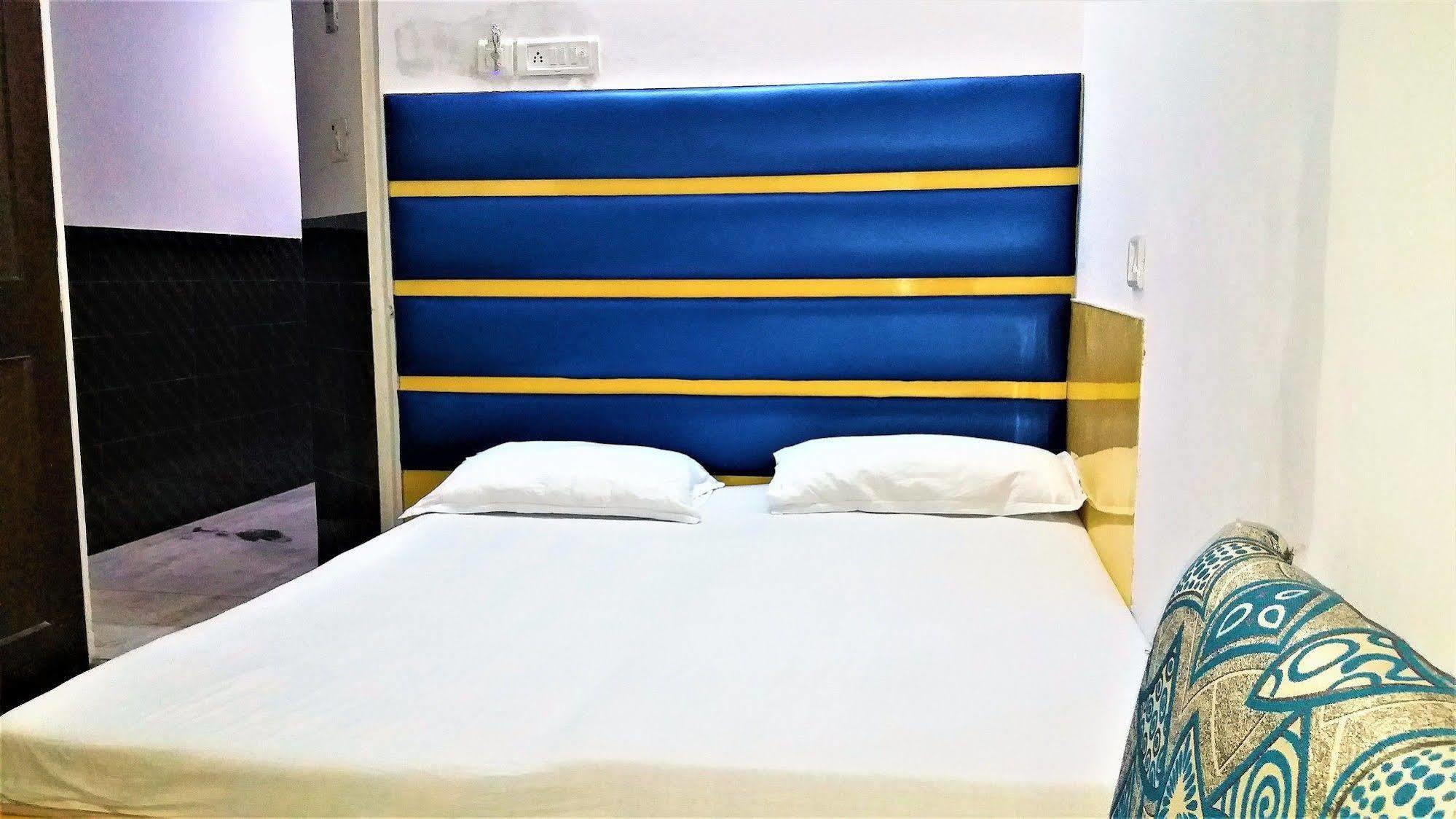 ניו דלהי Hotel Kwality מראה חיצוני תמונה